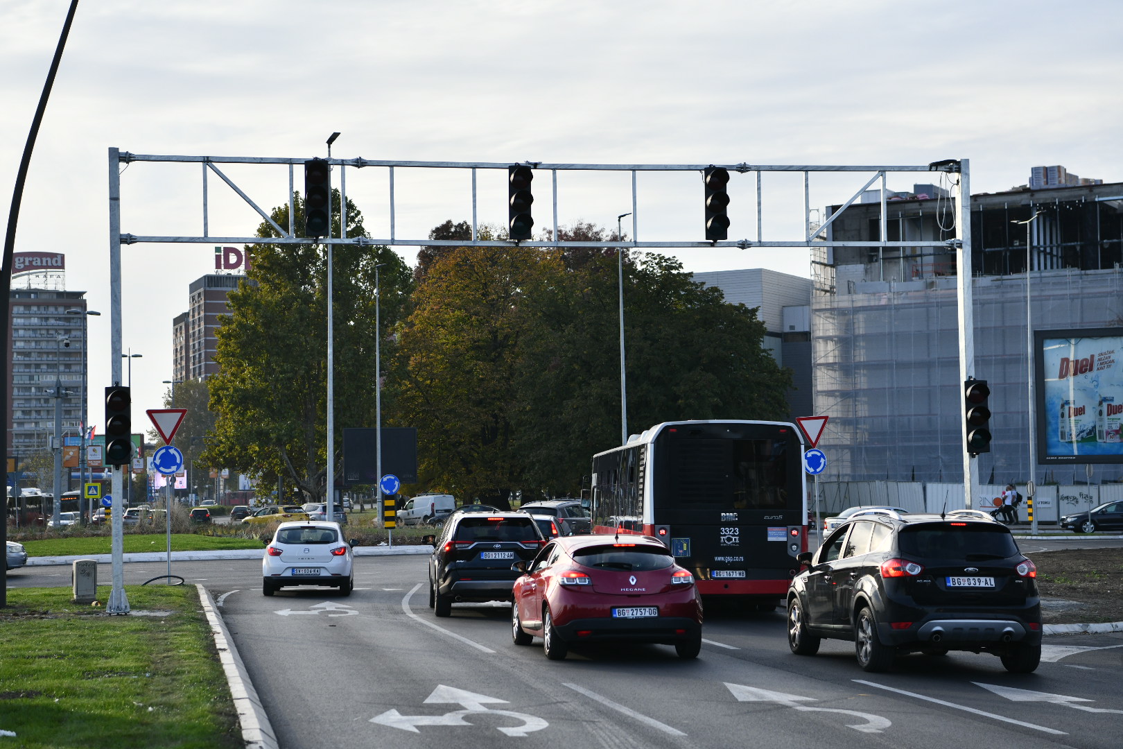 Beograd, 27.10.2024. Semafori na kružnom toku kod Ušća, kružni tok Ušće Foto: Vesna Lalić/Nova.rs