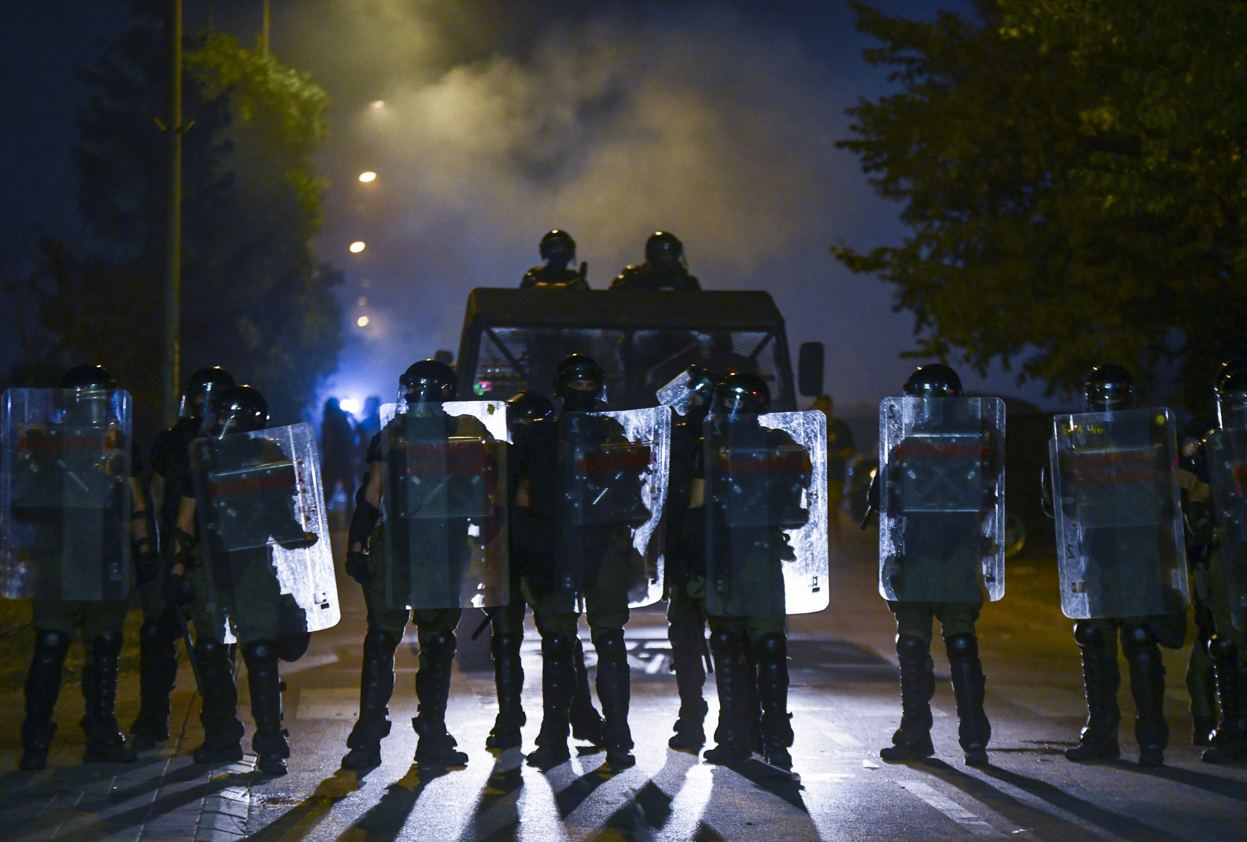 Novi Sad 05. septembar 2025. Protest "Srbijo, da li se čujemo?" reakcija studenata u blokadi i građana na dešavanja ispred Filozofskog fakulteta i DIF-a  na uglu Stražilovske i Bulevara cara Lazara Foto:Nova.rs