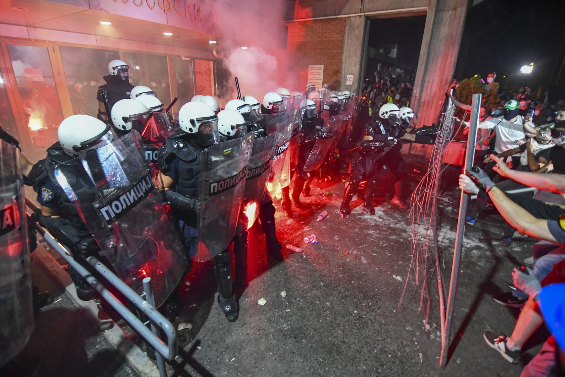 profimedia-1034481698 neredi