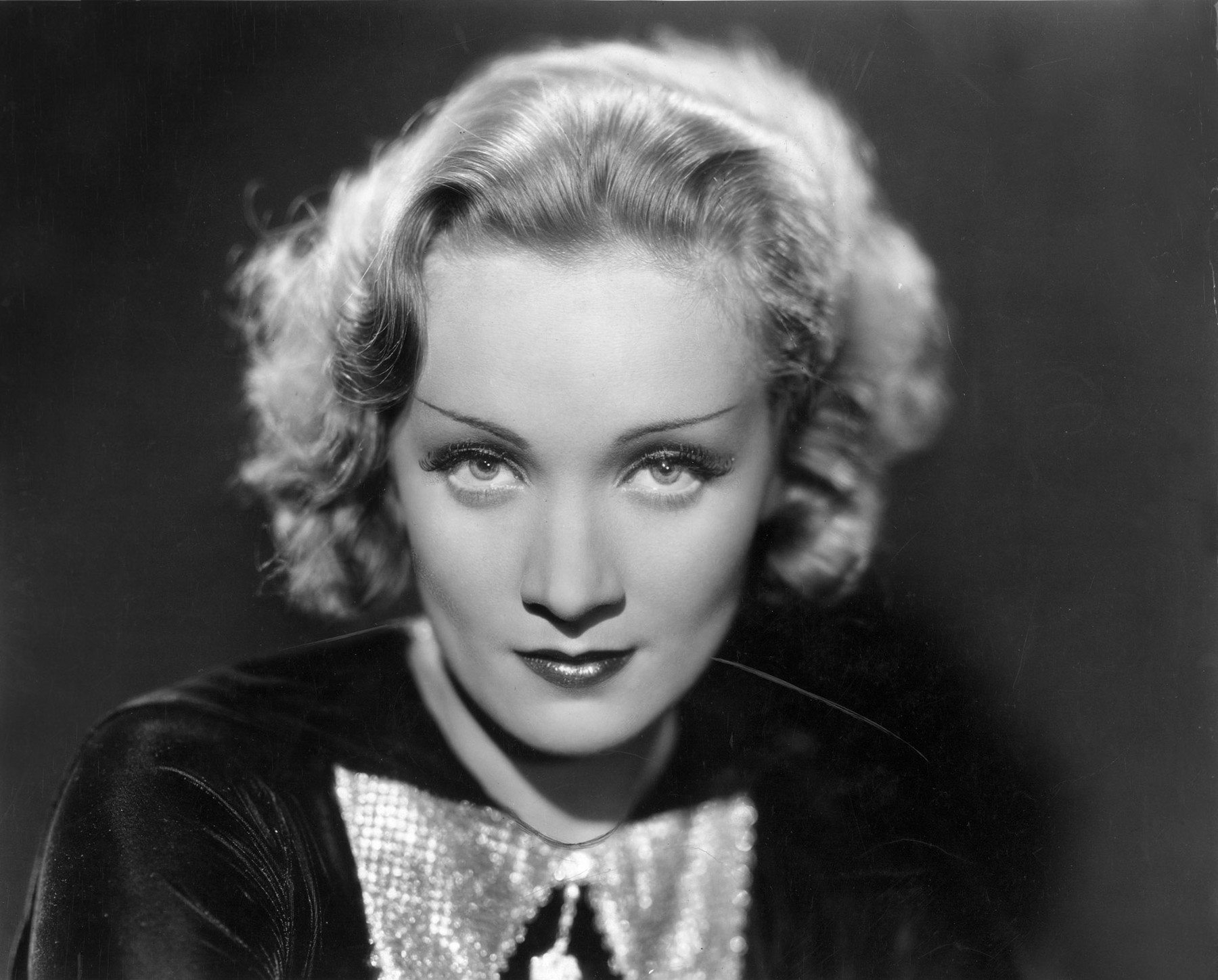Marlene Dietrich,Image: 98267028, License: Rights-managed, Restrictions: For usage credit please use; Courtesy Everett Collection, Model Release: no, Credit line: Everett Collection  Col / Everett / Profimedia