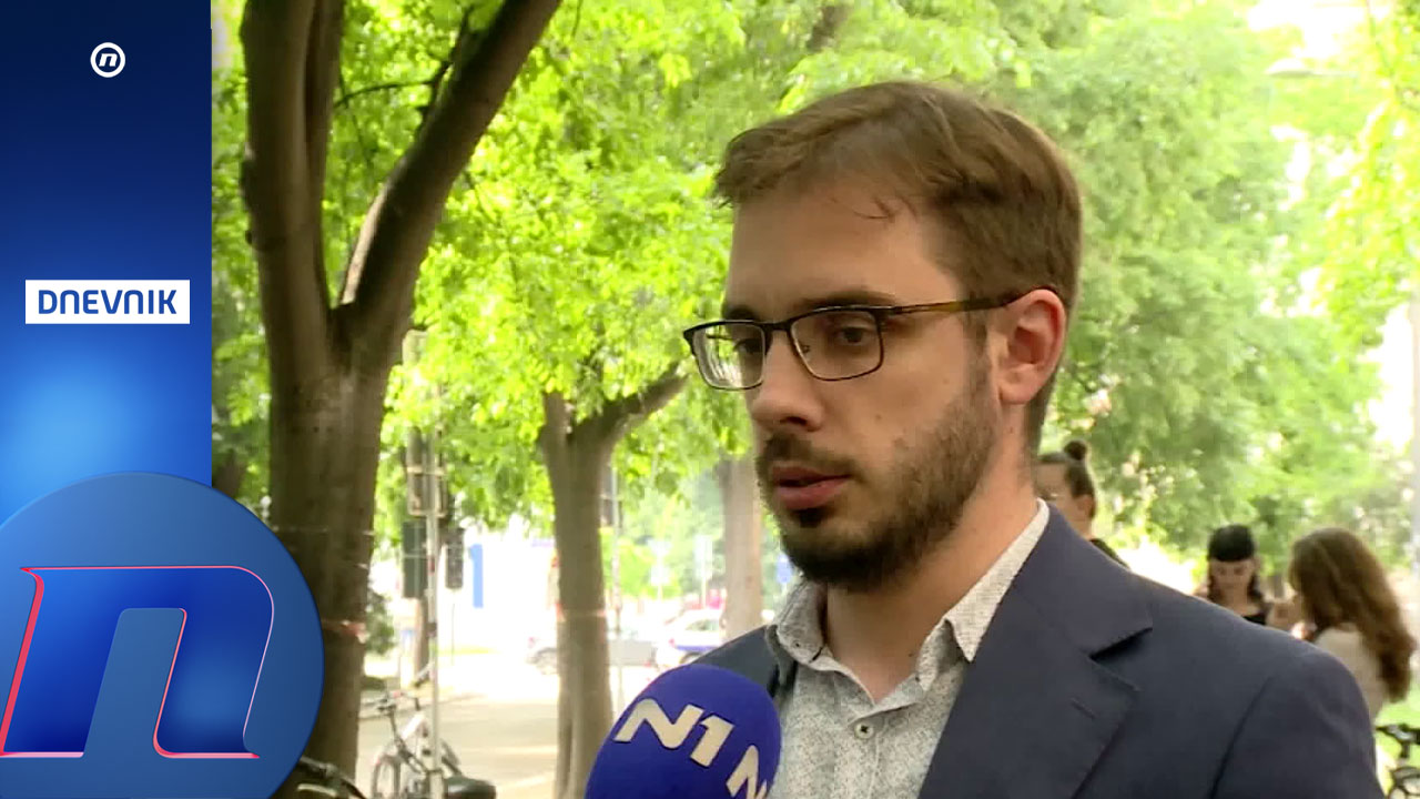 Novosadskom aktivisti Davoru Stefanoviću u pritvoru polomljen nos