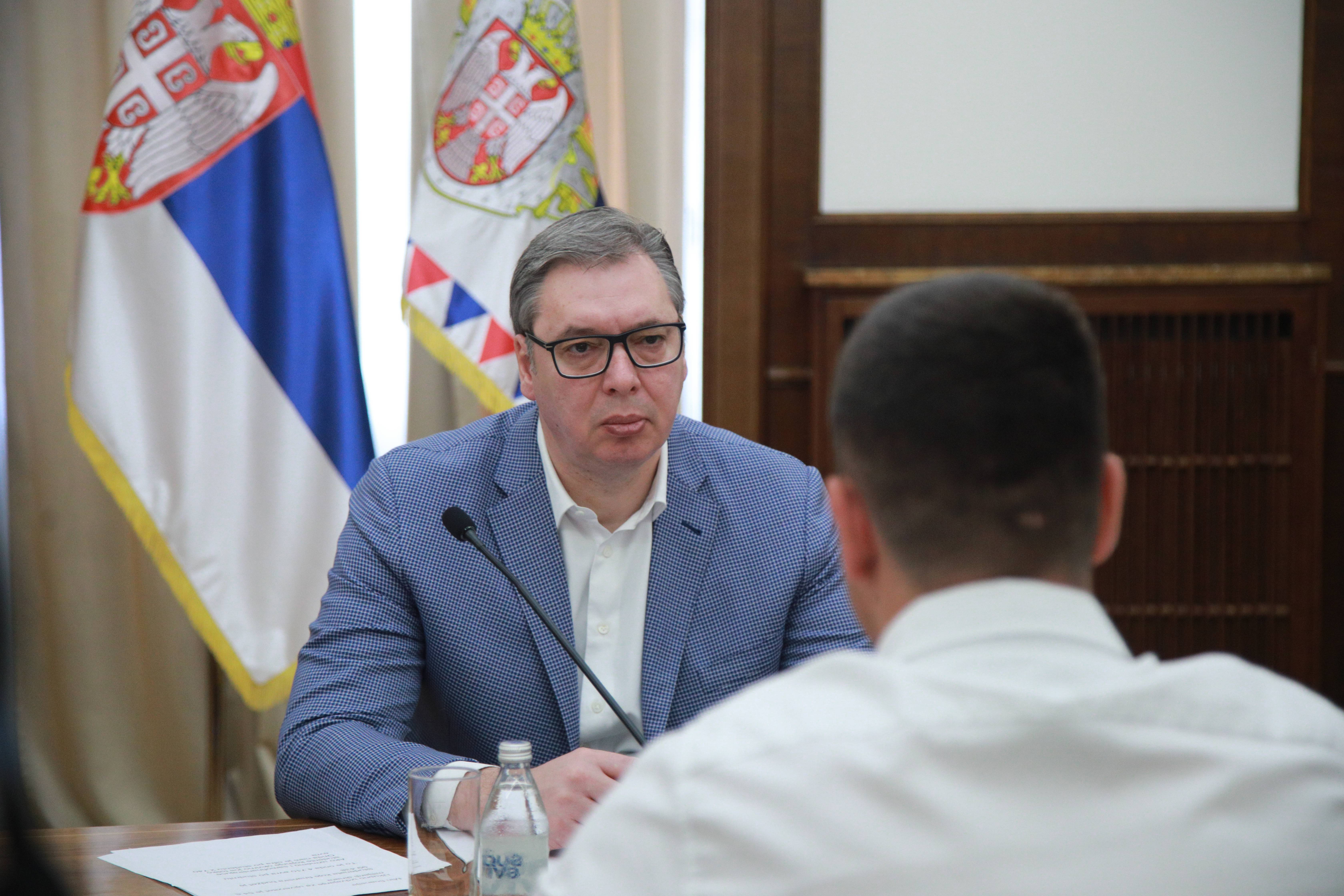 VUCIC SA STUDENTIMA KOJI SE PROTIVE BLOKADAMA FAKULTETA