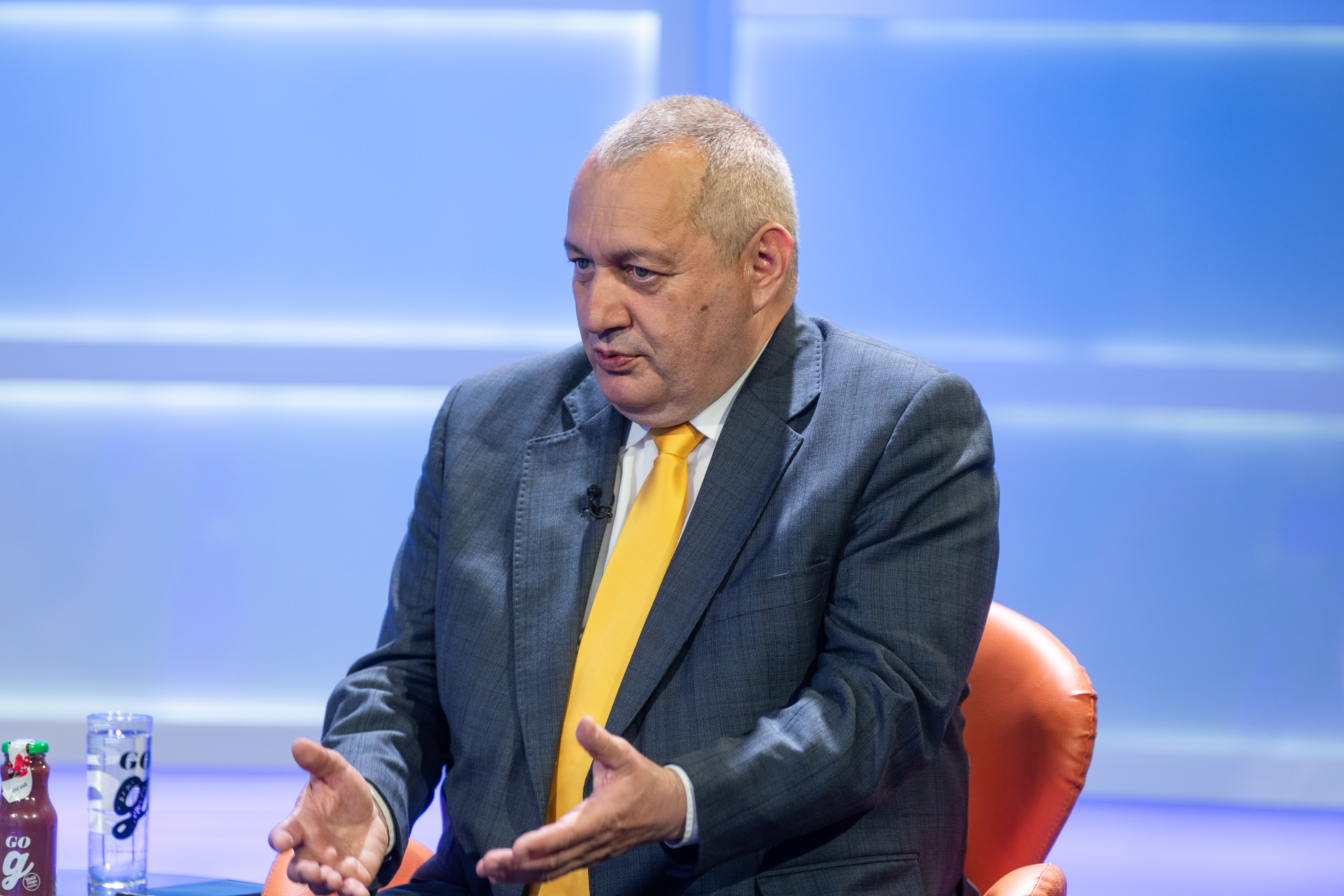 Srđan Milivojević, Utisak nedelje