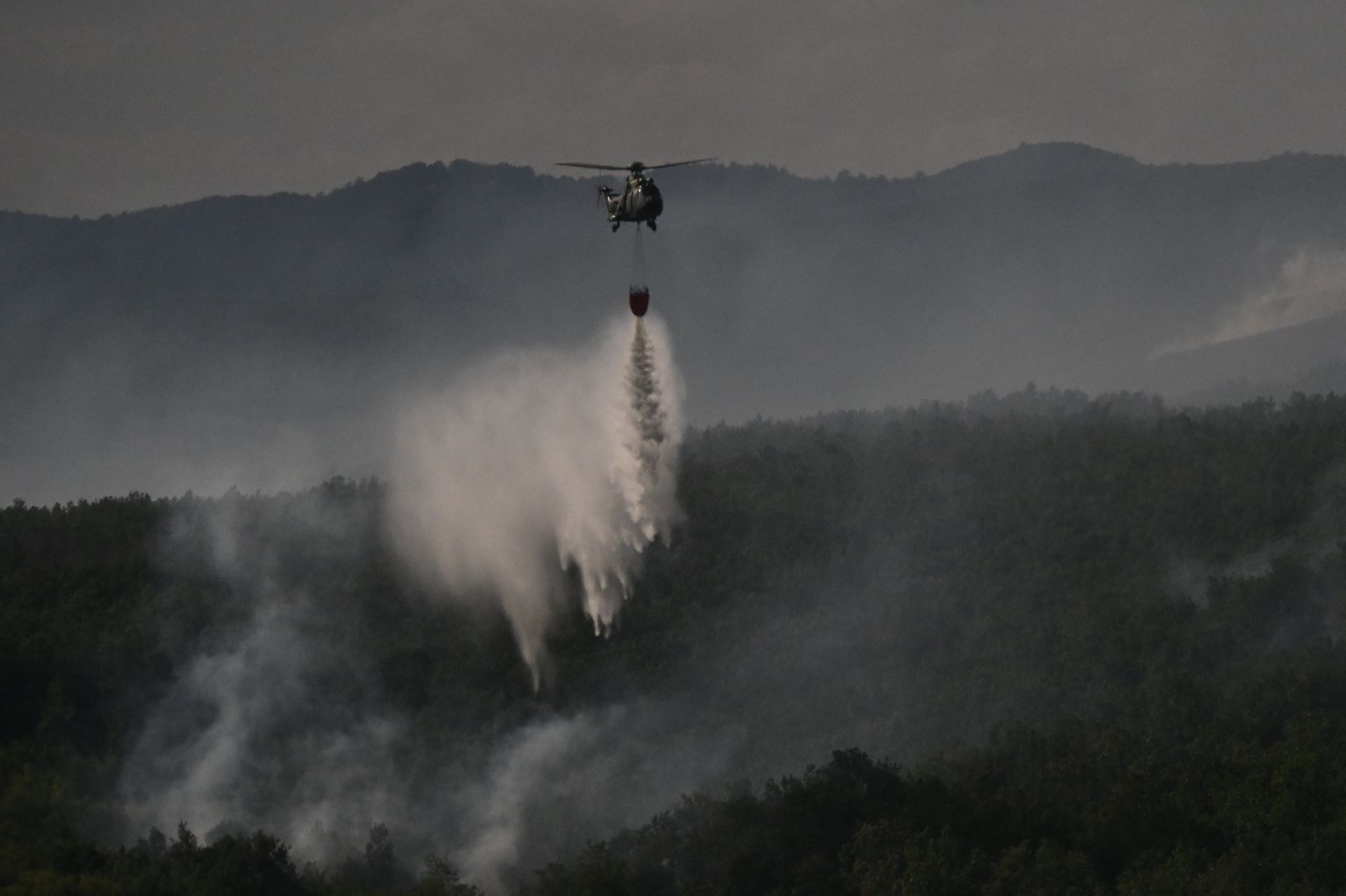 Toplica, Toplički okrug, požari, požar, gašenje požara, helikopter
