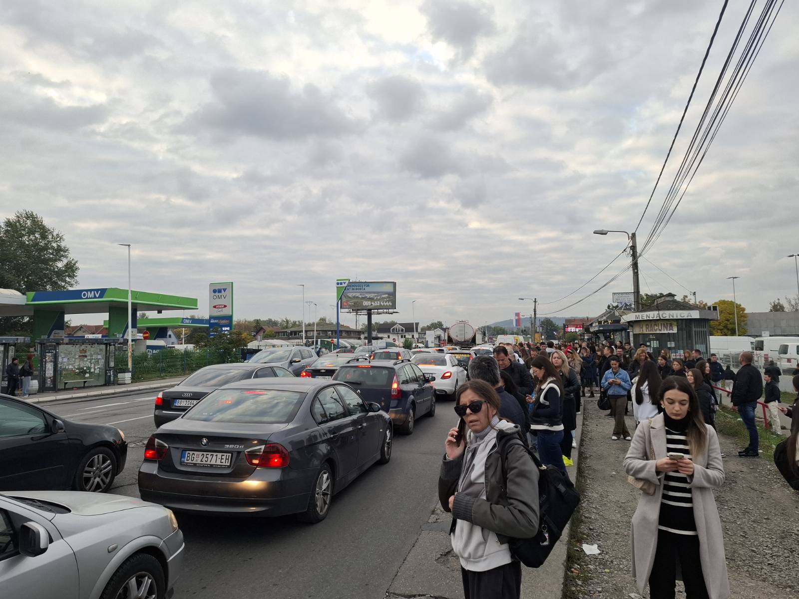 IMG-16b5fb7ba6b95aedb829681ce5cebf65-V