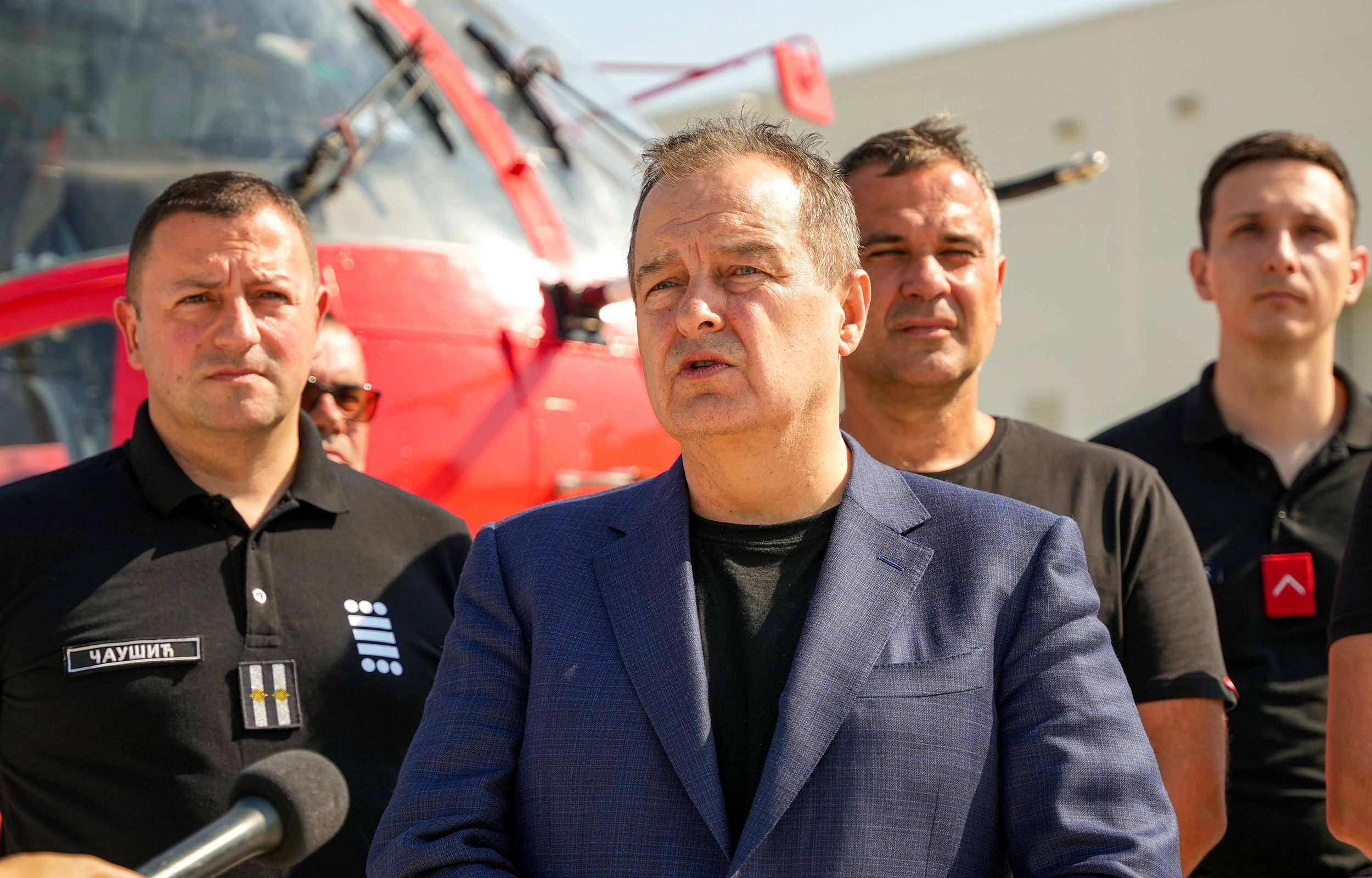 DACIC: UPUCENA HUMANITARNA POMOC U GASENJU POZARA CRNOJ GORI