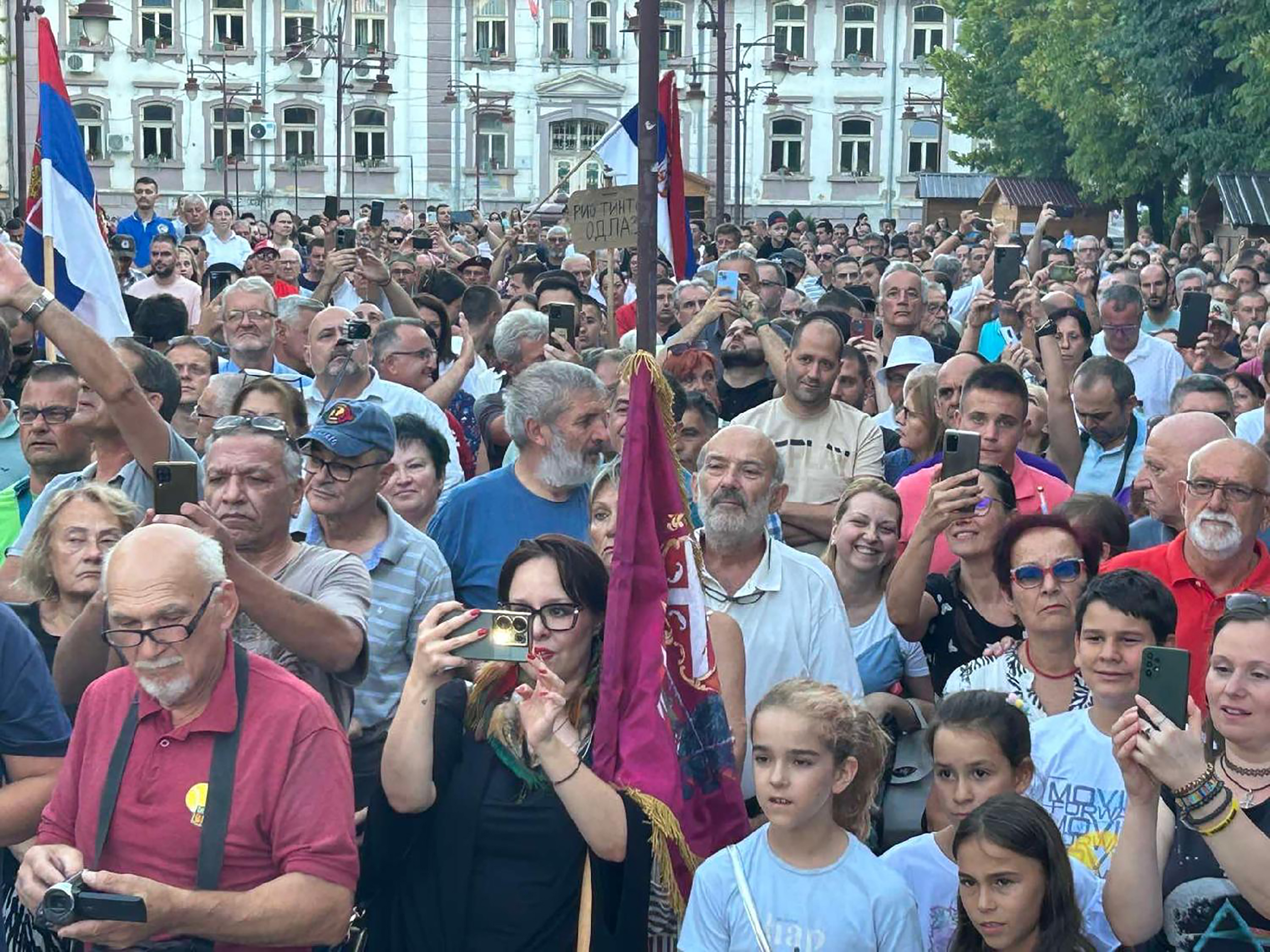 Mesto: Aranđelovac
Datum: Mon Jul 29 20:21:21 CEST 2024
Dogadjaj: DRUŠTVO - građanski protest protiv Tio Tinta i rudarenja litijuma
Fotoreporter: Darko Čojić
Izvor: FoNet