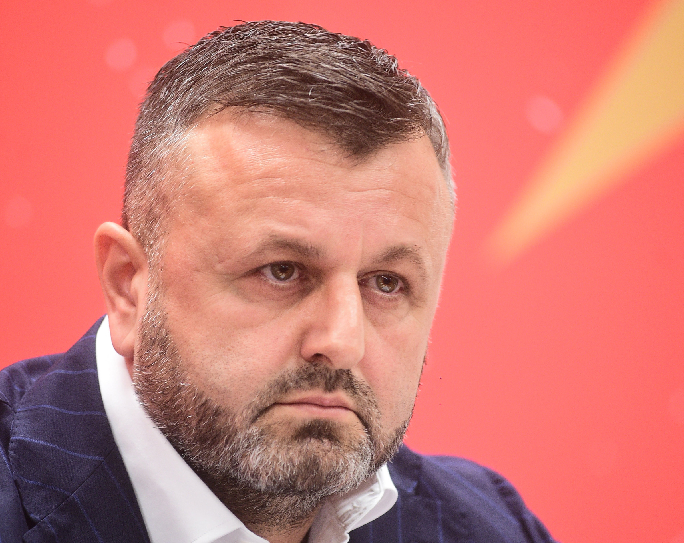 The KK Crvena zvezda Meridianbet conference on the occasion of the start of the season, where club president Nebojsa Covic and club president Zeljko Drcelic addressed the media, was held at Mali Kalemegdan.Konferencija KK Crvena zvezda Meridianbet povod