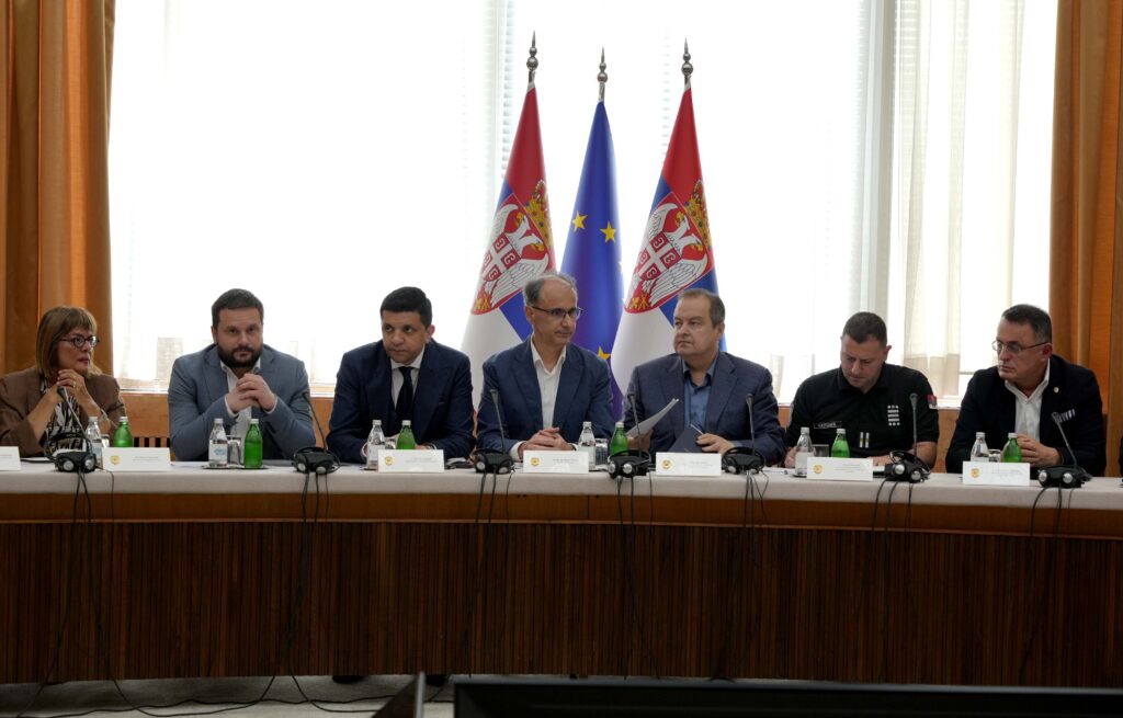 MUP-Saopstenje-Vanredna sednica Republicskog staba za vanredne situacije