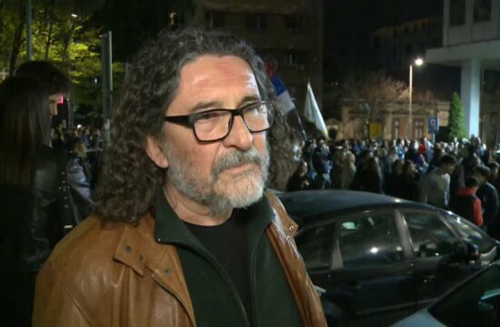 Zoran Đajić na protestu ispred RTS-a, Foto: N1