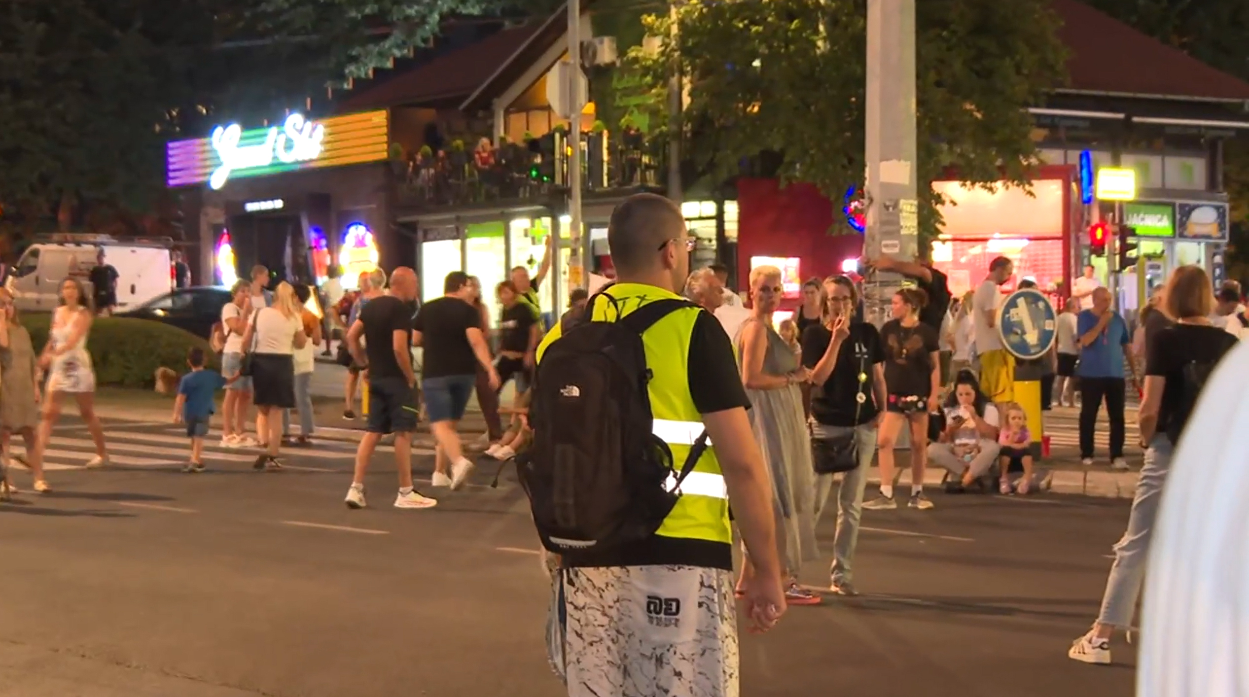 Konjarnik, protest građana na Konjarniku. Protest na Konjarniku, građani blokirali Ustaničku ulicu Foto: N1