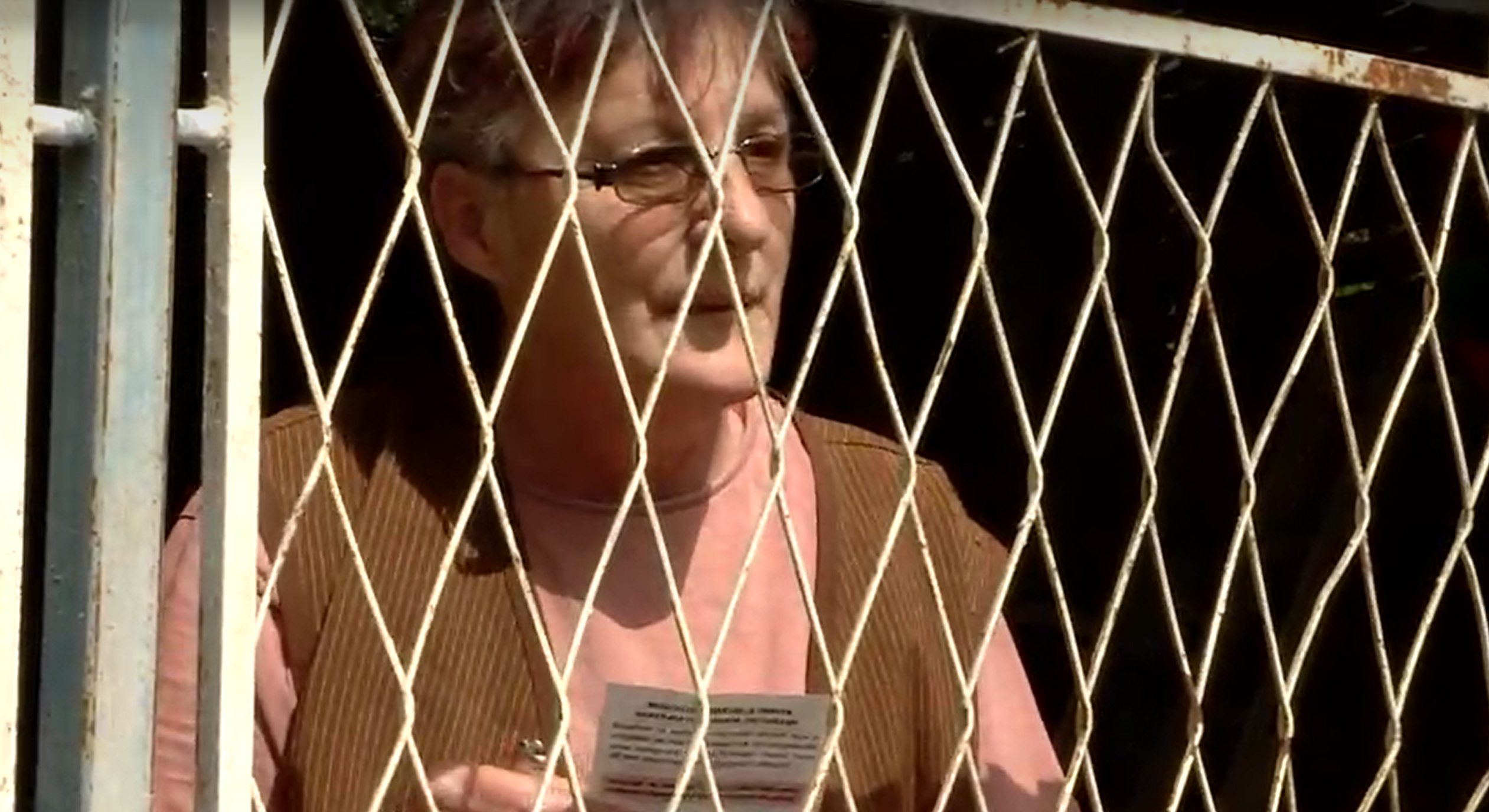 Razgovor studenata i pristalice SNS: Od "ko vas plaća" i "Tito je slao na Goli otok", do "razmisliću o kandidatima, ne znam ko su"