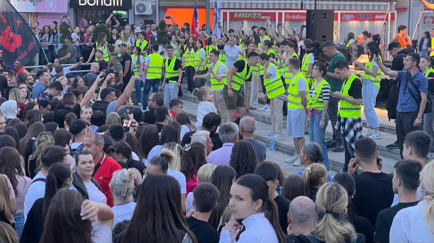 Mesto:Čačak
Datum:20.05.2025
Događaj: DRUŠTVO - protest studenata, srednjoškolaca i građana "Zadnji voz za Čačak"
Fotoreporter:Nebojša Jovanović
Ličnosti:
Izvor:FoNet