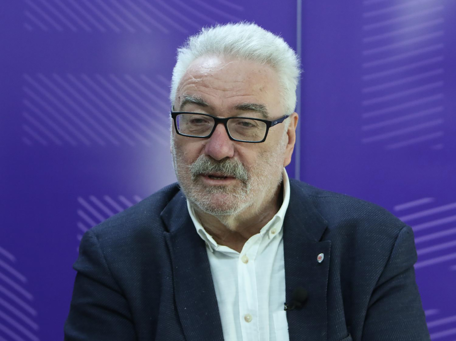 Mesto: Beograd
Datum: Thu Jan 23 16:32:48 CET 2025
Dogadjaj: POLITIKA - izjava FoNetu lidera pokreta "Mi - snaga naroda" Branimira Nestorovića
Fotoreporter: Milica Vučković
Ličnosti: Branimir Nestorović
Izvor: FoNet