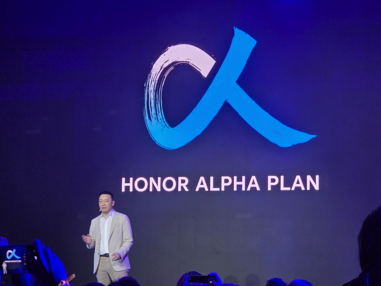PR, Honor, Honor Alpha plan