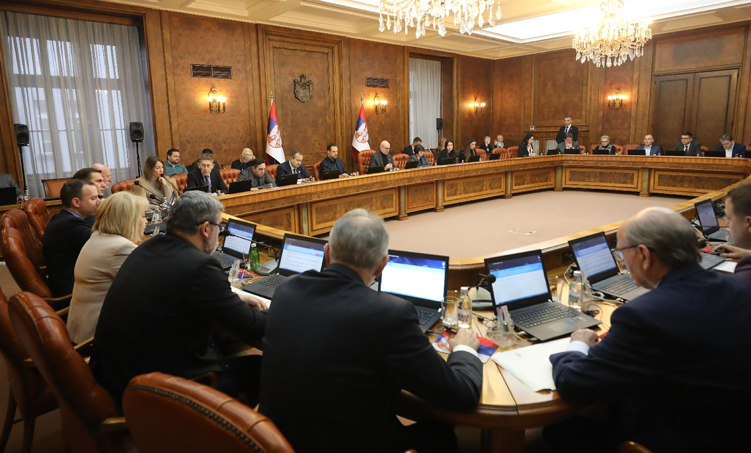Mesto: Beograd
Datum: Thu Dec 26 14:04:56 CET 2024
Dogadjaj: POLITIKA - sednica Vlade Srbije
Fotoreporter: Slobodan Miljević
Izvor: FoNet/Vlada