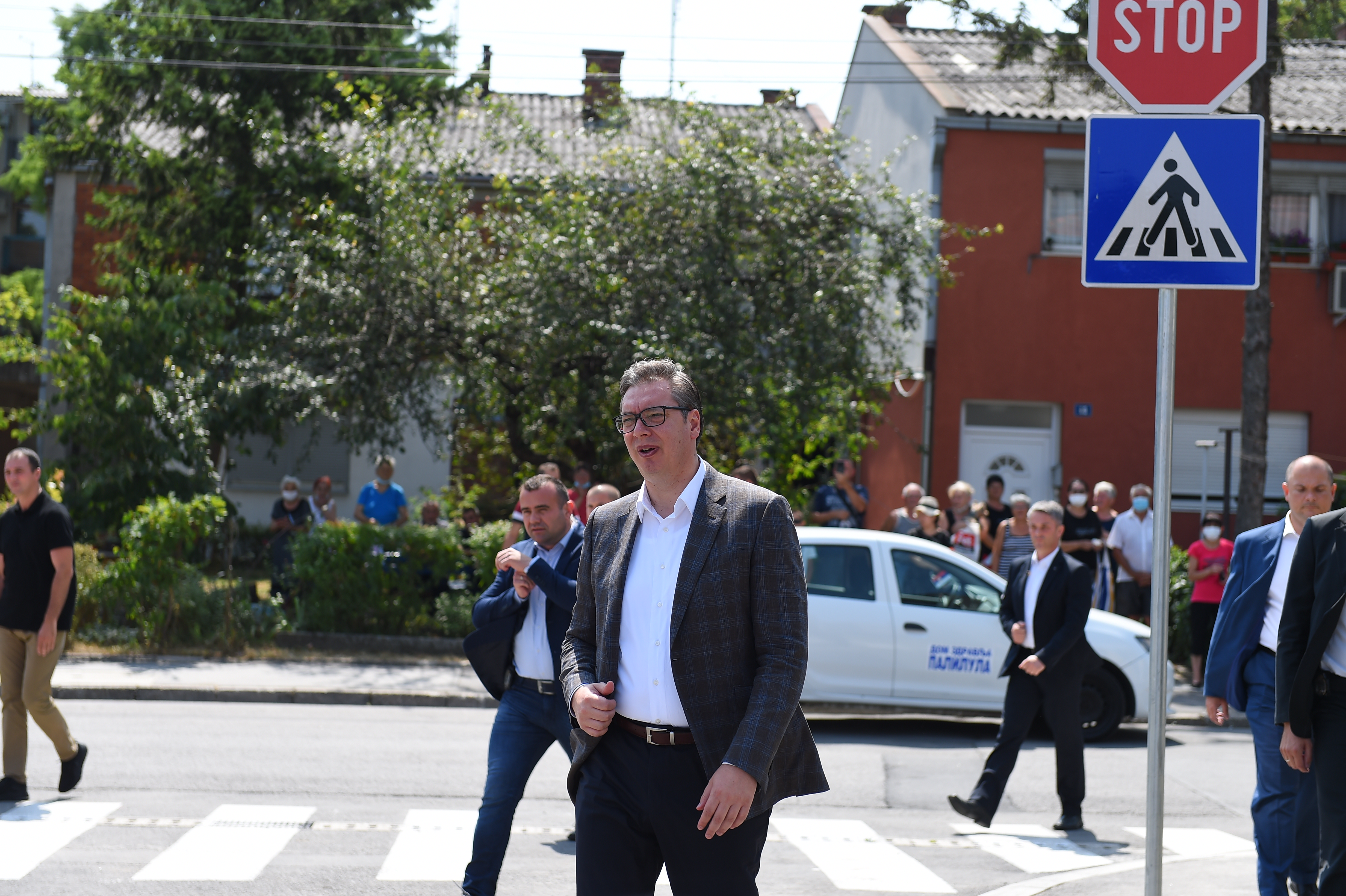 Beograd, 15. jula 2021. - Predsednik Srbije Aleksandar Vucic prisustvovao je danas otvaranju Zdravstvene stanice Borca u okviru Doma zdravlja "Dr Milutin Ivkovic" Palilula. FOTO TANJUG/ STRAHINJA ACIMOVIC/ bg
