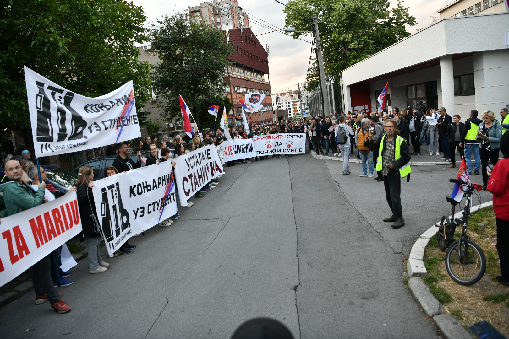 Beograd, 19.05.2025. Centralni zatvor, Sloboda za Mariju Vasić,  pritvorena aktivistkinja i profesorka Marija Vasić Foto: Vesna Lalić/Nova.rs
