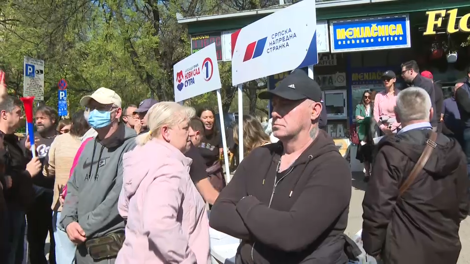 srpska napredna stranka sns-štand napad na studente-1-n1