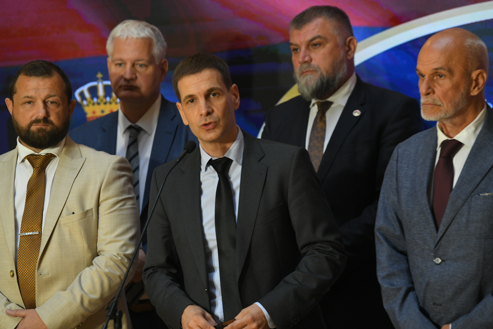 Beograd, 23.07.2024. Konferencija za medije, KZŠ, Lider Nove demokratske stranke Srbije (Novi DSS) Miloš Jovanović, predsednik POKS-a Vojislav Mihailović, koalicija Nada Foto: Amir Hamzagić/Nova.rs