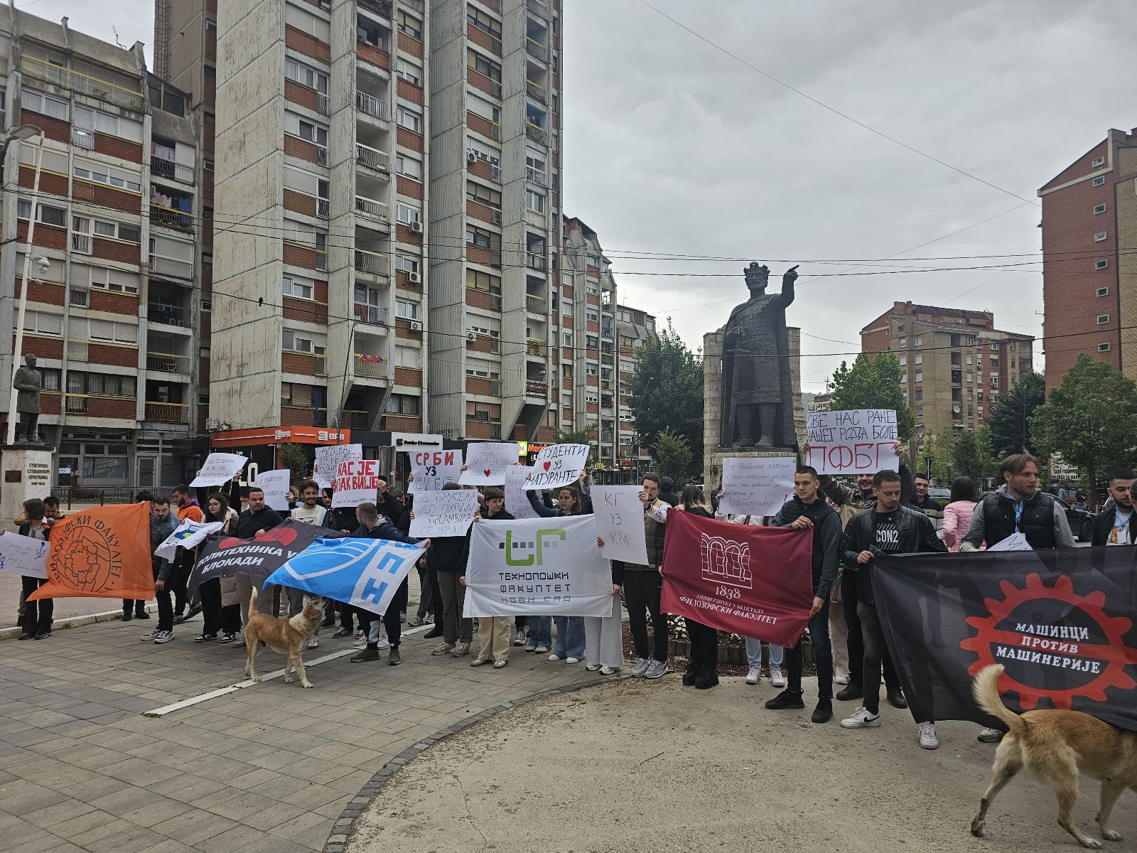 U Kosovskoj Mitrovici održava se akcija "16 minuta tišine"