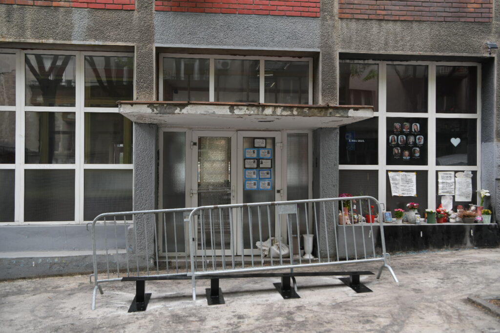 beograd 23.04.2024 osnovna skola vladislav ribnikar radovi na skoli  uoci godisnjice