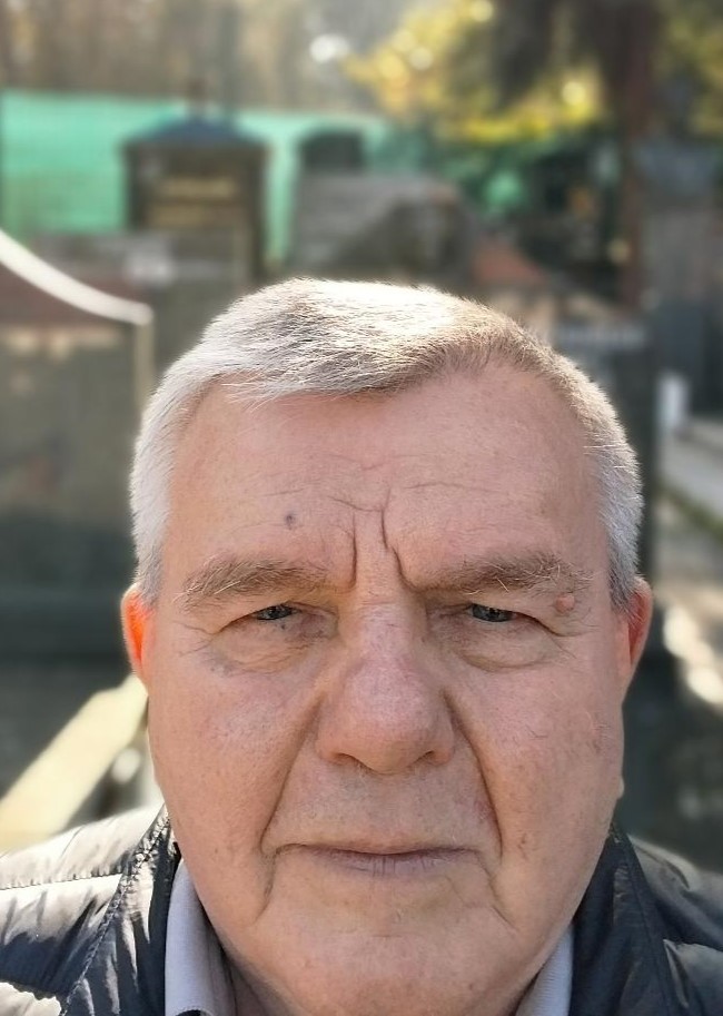 1101 Mocin grob manja