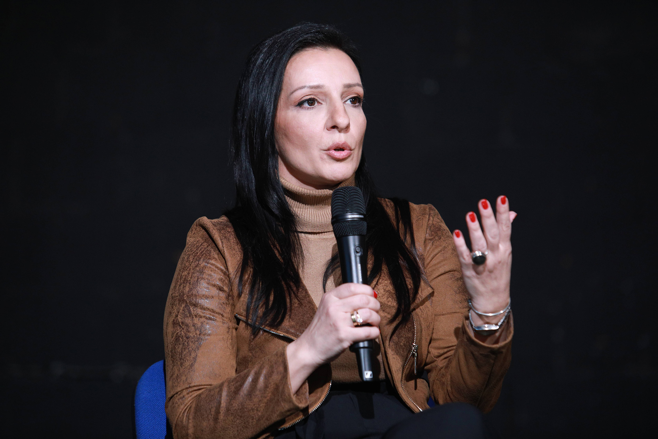 ODRZANA TRIBINA "IMA LI PROLAZA DO PRELAZNE VLADE"