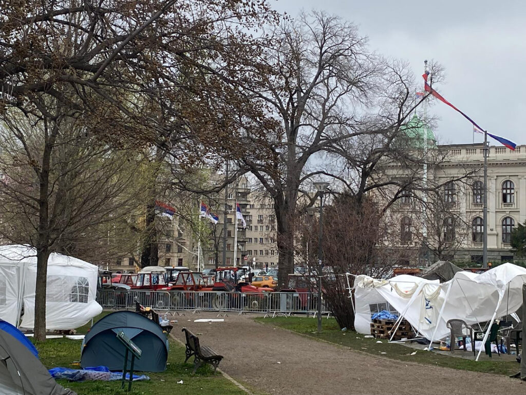Mesto: Beograd
Datum: Mon Mar 17 11:16:53 CET 2025
Dogadjaj: DRUŠTVO - osobe koje su nekoliko dana kampovale u Pionirskom parku napustile su taj prostor, ostvaljajući za sobom šatore. nered i smeće
Fotoreporter: Sofija Vukajlović
Izvor: FoNet