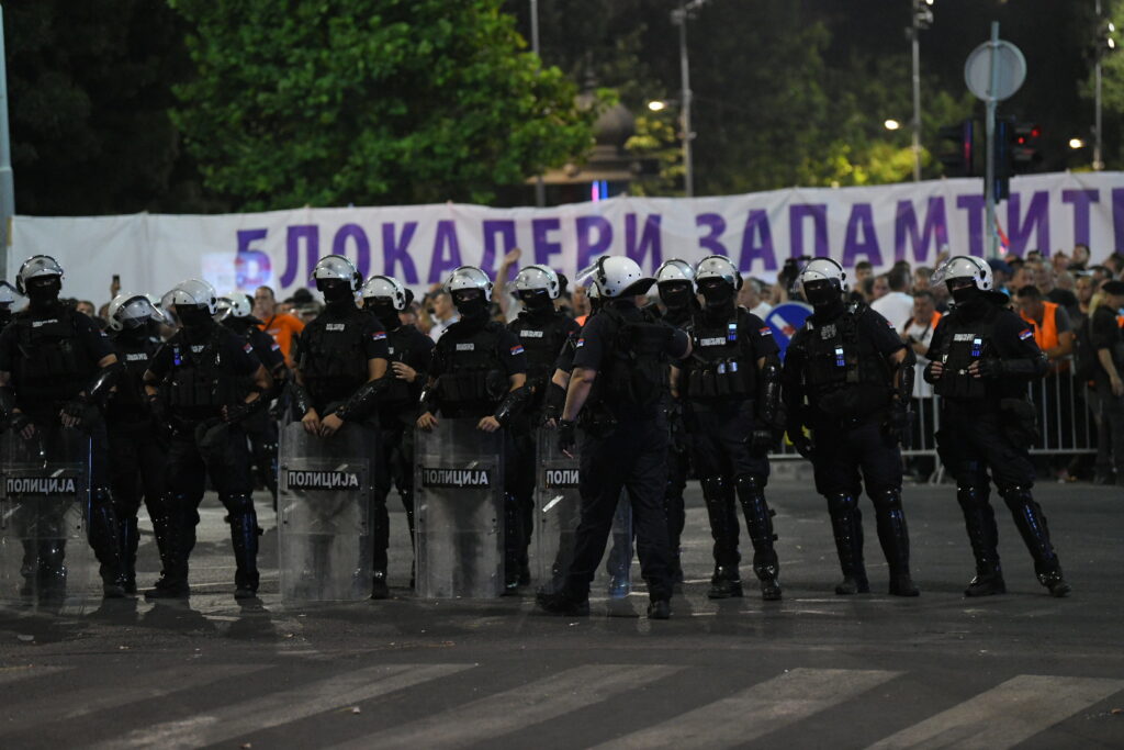 Beograd 28.06.2025. policija ispred cacilenda  . Vidimo se na Vidovdan, veliki studentski protest Foto: Amir Hamzagić/Nova.rs