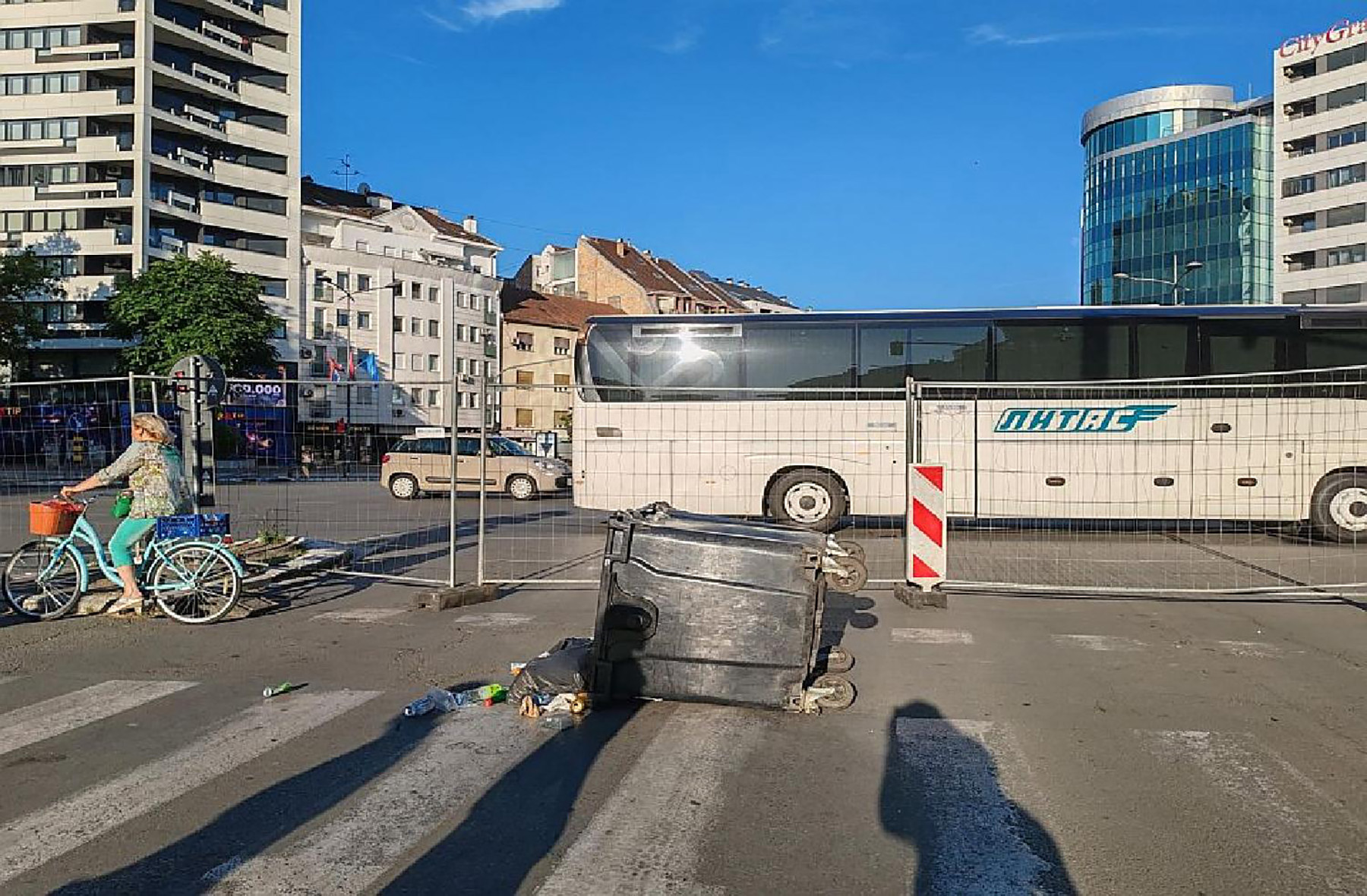 Tragovi_blokada_3_b