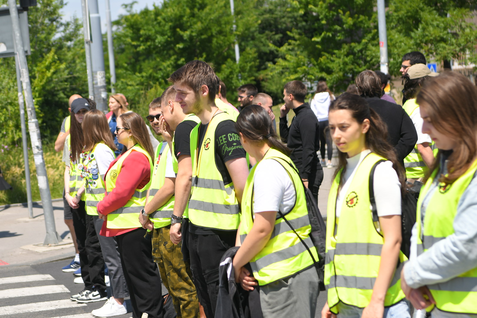 16 minuta blokade kod bogoslovije Beograd 26. maj 2025. Studenti Pravoslavnog bogoslovskog fakulteta u Beogradu blokirali su fizički ovaj fakultet Foto:Amir Hamzagić/Nova.rs