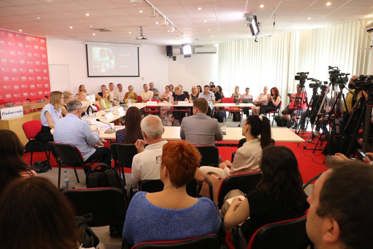 STOP PROGONU NOVINARA