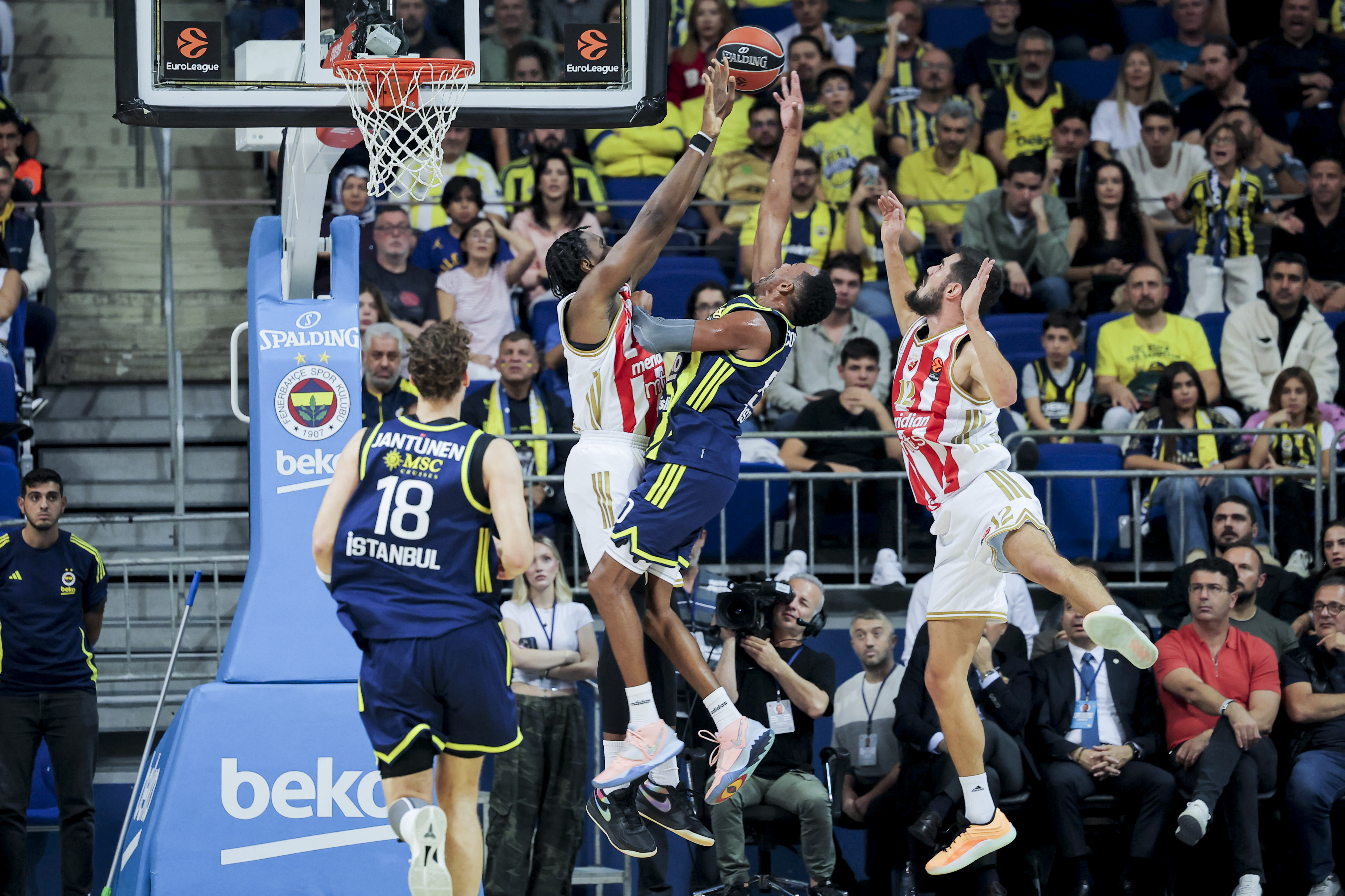 FENER-ZVEZDA_23