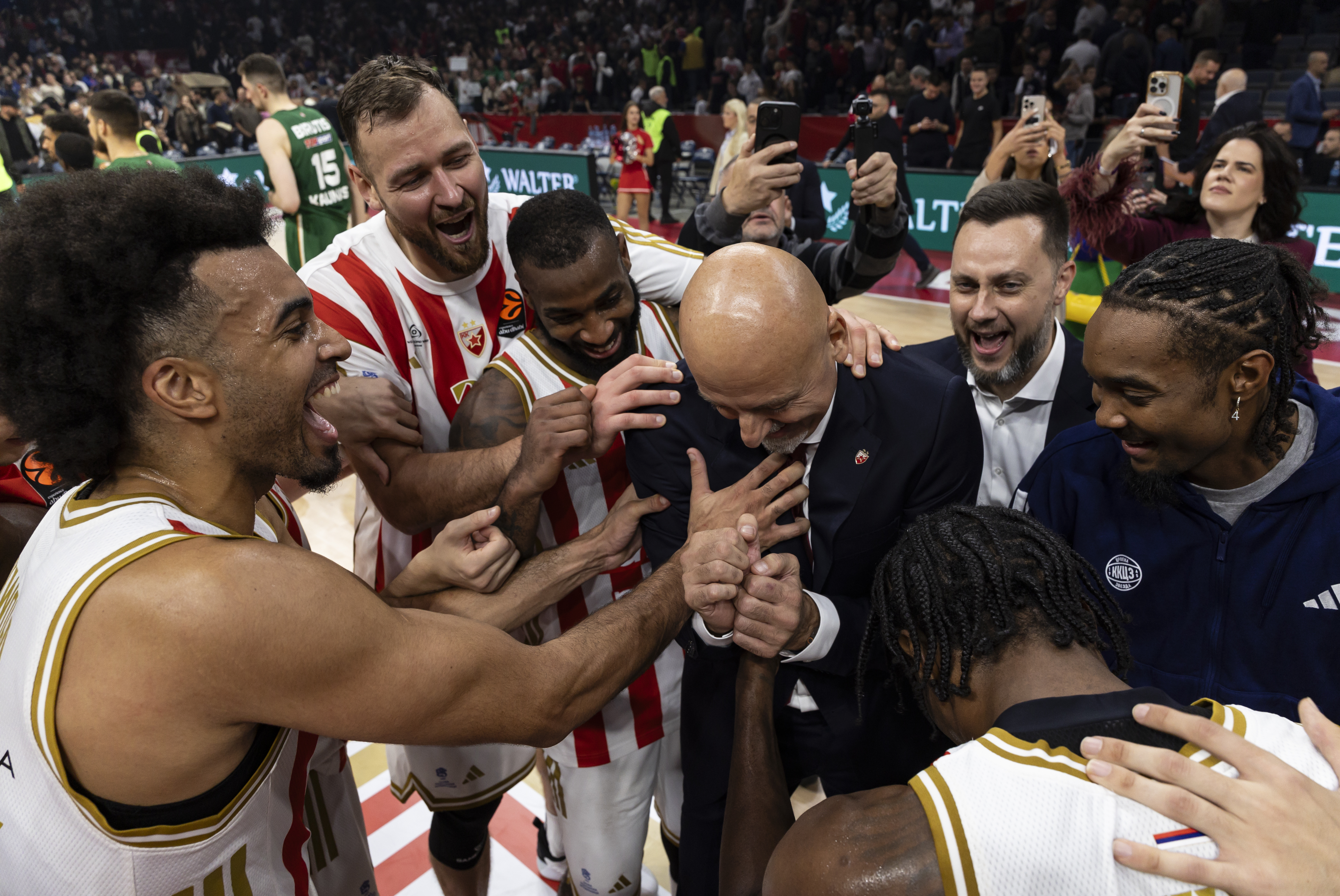 Crvena Zvezda Meridianbet Belgrade v Zalgiris Kaunas - Euroleague 2025/2026