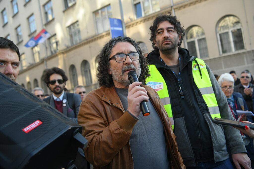 Beograd 31.01.2025. Zoran Đajić, Zoran Djajić. Blokada Brankovog mosta. Brankov most, 15 minuta tišine, studentski protest, podrška studentima Foto: Amir Hamzagić/Nova.rs