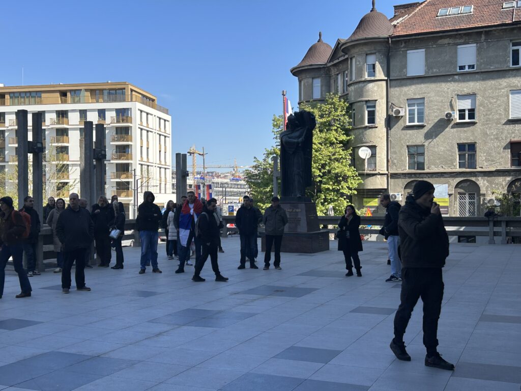 Srđan Žunić, Srdjan Žunić, skup podrške ispred zgrade Palate pravde, Više javno tužilaštvo, saslušanje Srđana Žunića Foto: Jovan Mladenovic/Nova.rs