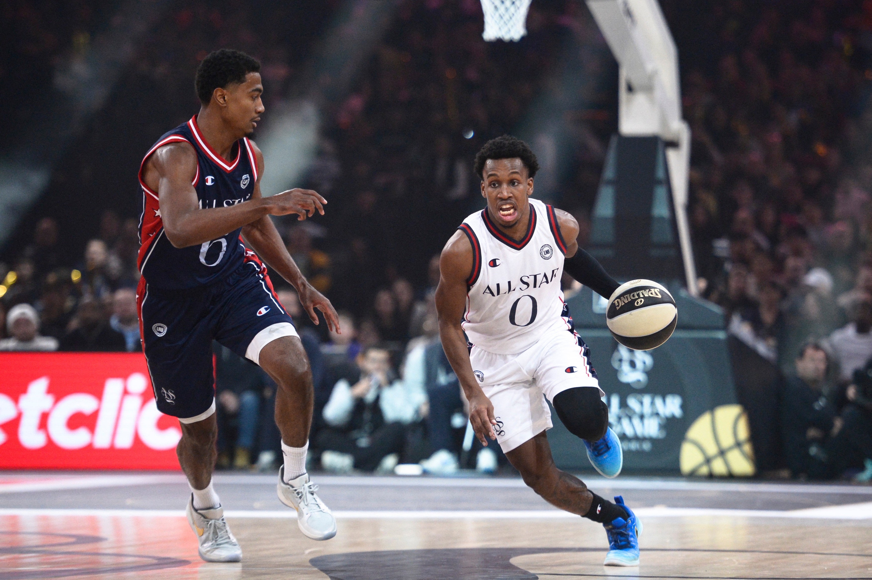 Match de basket All-Star Game LNB entre le All Star France contre le All Star Monde à L'Accor Arena à Paris