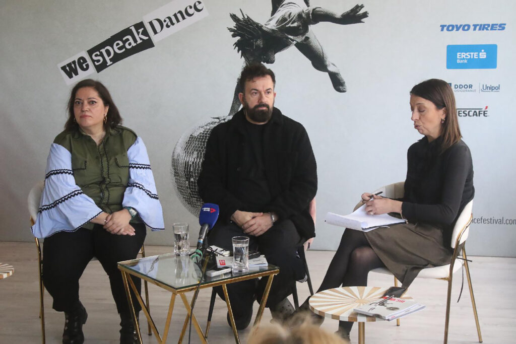 Mesto: Beograd
Datum: Wed Apr 09 11:46:47 CEST 2025
Dogadjaj: DRUŠTVO - Konferencija za novinare Beogradskog festivala igre povodom nastupa Baleta grčke Nacionalne opere.
Fotoreporter: Zoran Mrđa
Ličnosti:   Kostantinos Rigos, Aja Jung
Izvor: FoNet