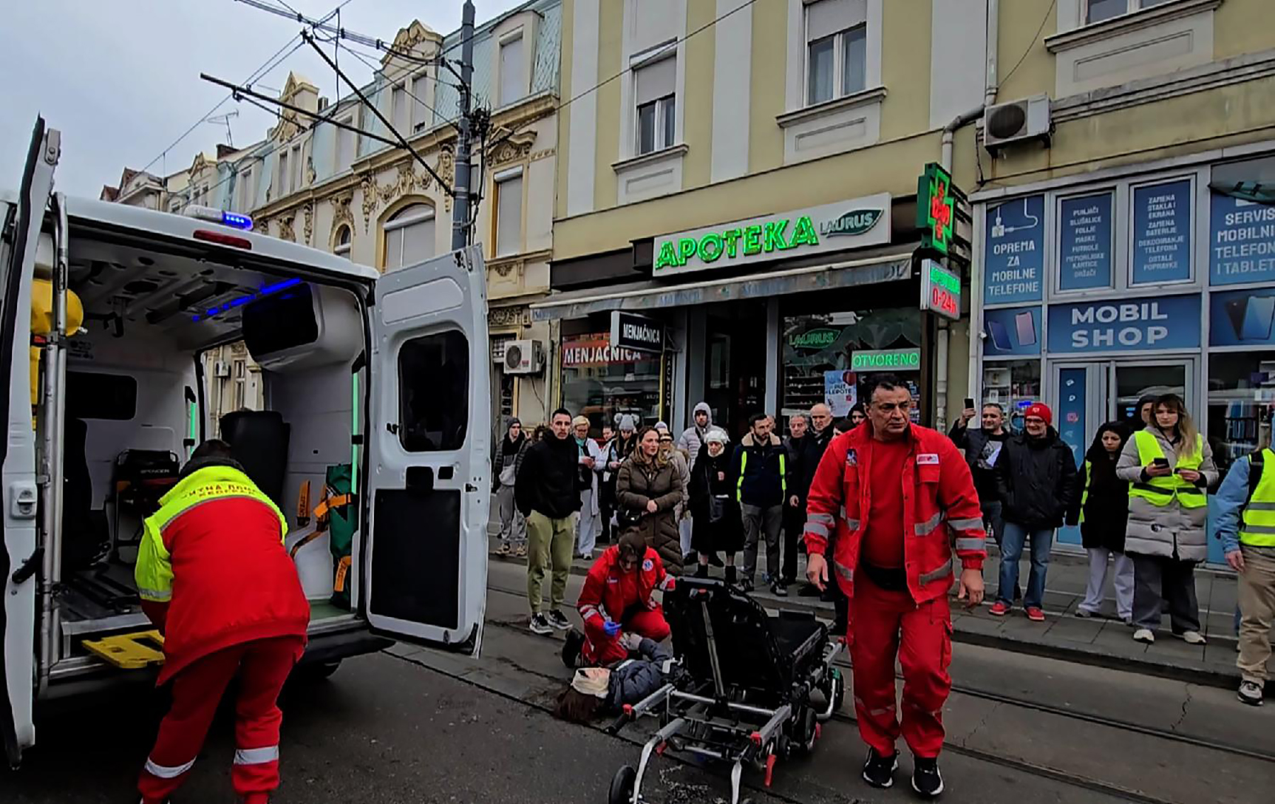 Sonja Ponjavić Incident_07_b incident devojka studentkinja blokada automobil obaranje
