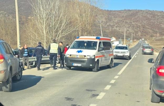 Novi Pazar, saobraćajna nesreća na magistralnom putu. Povređena jedna ženska osoba Foto: sandzakdanas.rs