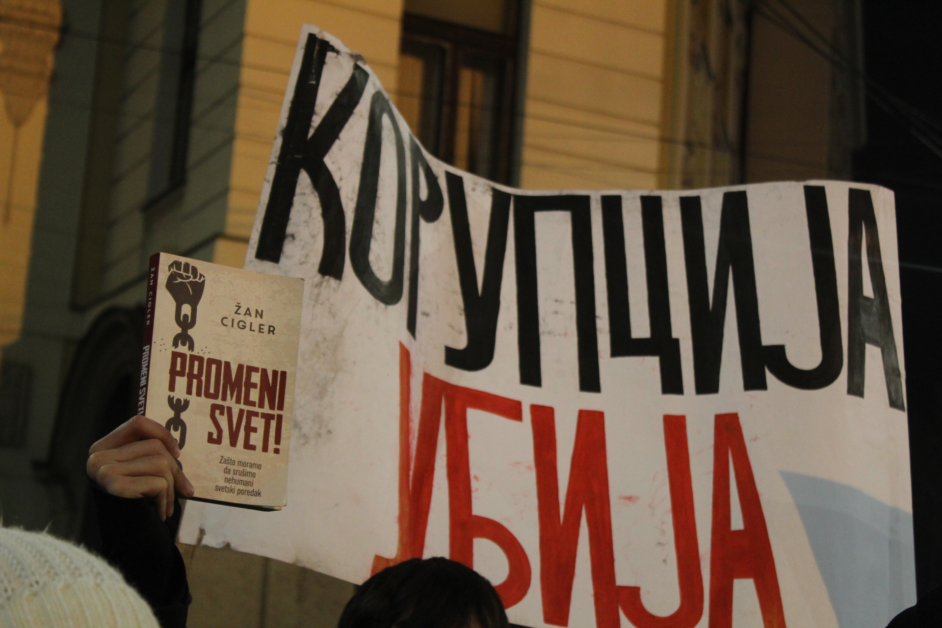 Niš 24.01.2025. Skup podrške povređenoj devojci, studentkinji u Nišu. Podrška, protest, skup, studenti Foto: Žarko Đokić