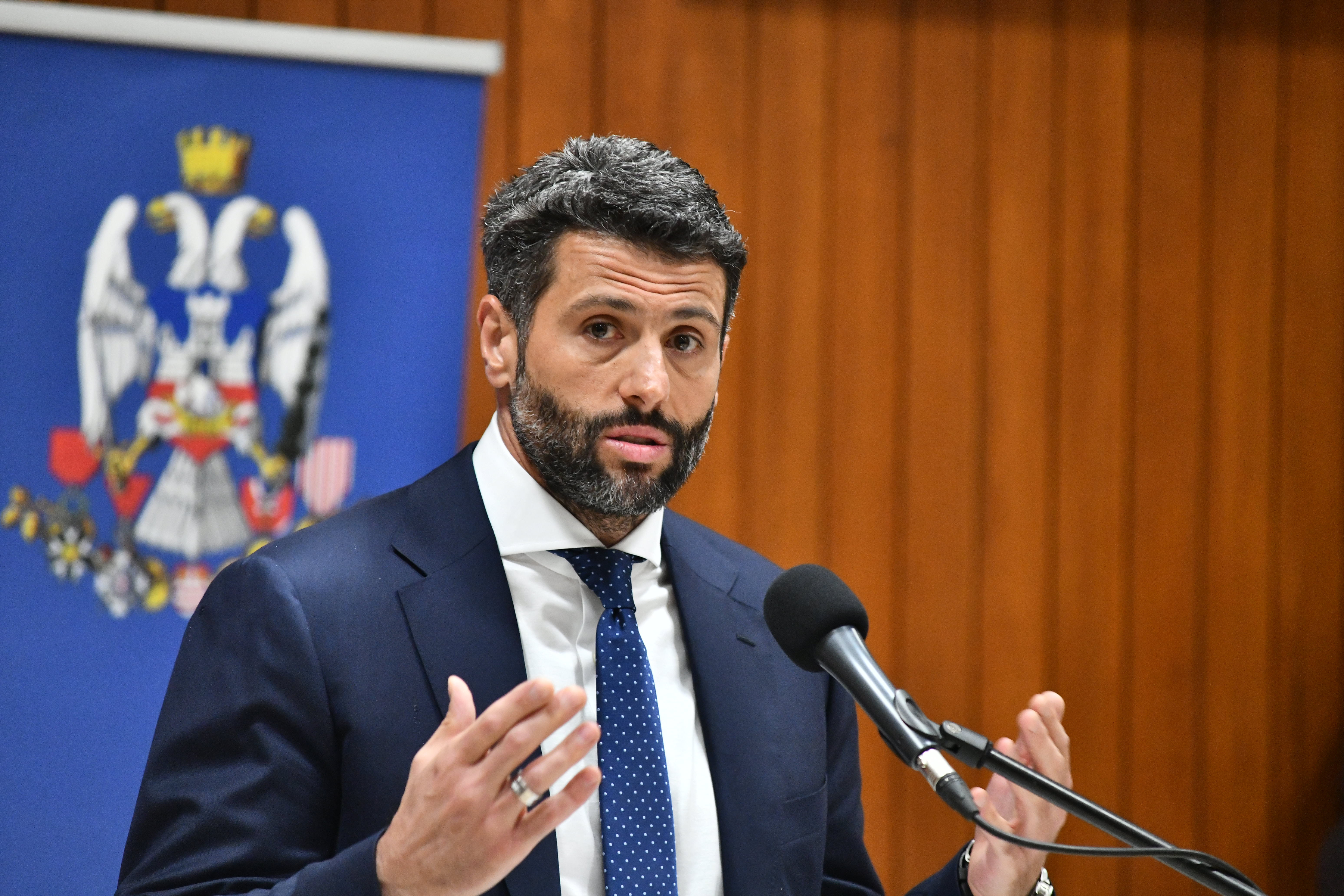 The Mayor of the City of Belgrade, Aleksandar Sapic, addressed the media in the building of the City Administration of the City of Belgrade.Gradonacelnik grada Beograda Aleksandar Sapic obratio se medijima u zgradi Gradske uprave Grada Beograda.