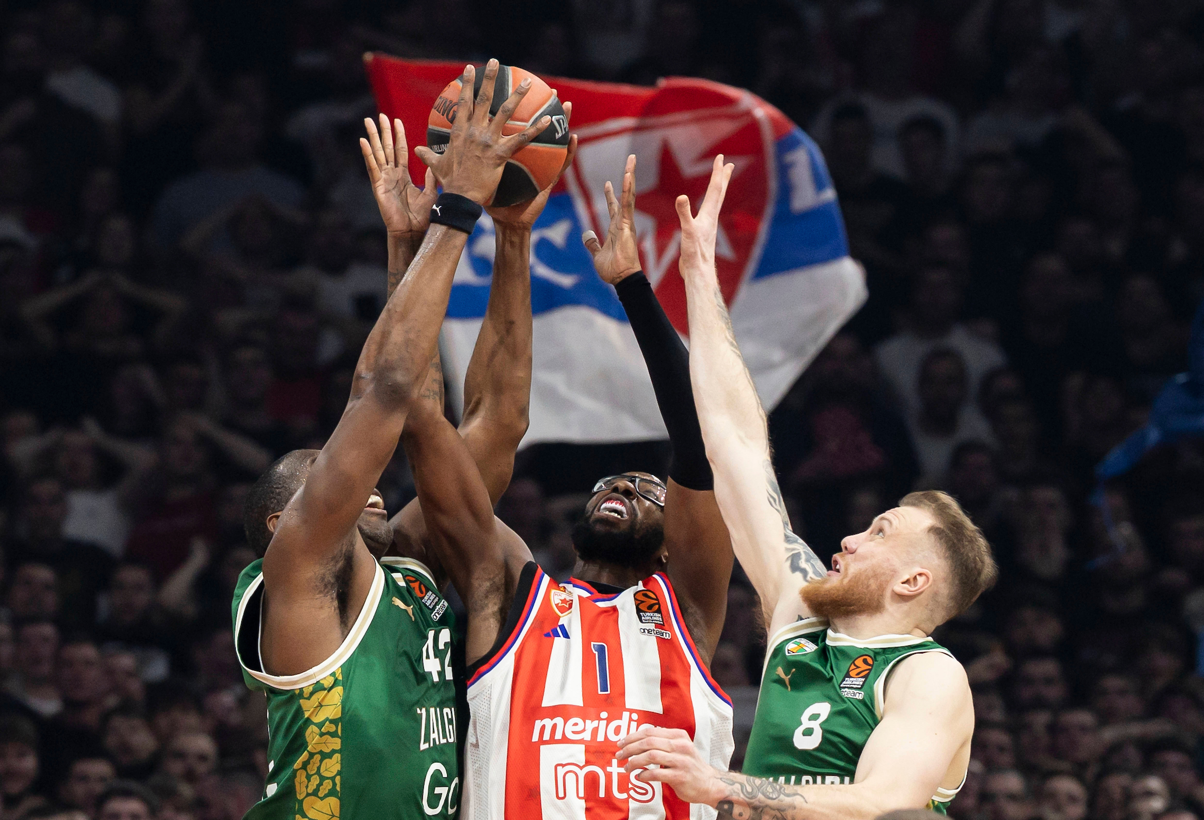 Crvena Zvezda Meridianbet Belgrade v Zalgiris Kaunas - Turkish Airlines EuroLeague