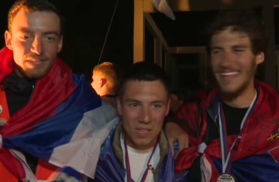 1745009855-studentistr5-550x360