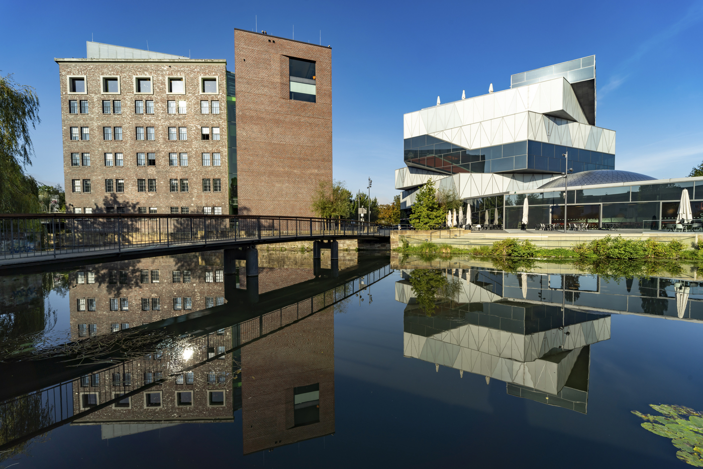 Experimenta Science Centre and Lake Hagenbuch in Heilbronn, Baden-Württemberg, Germany, Europe,Image: 973057324, License: Rights-managed, Restrictions: , Model Release: no, Credit line: Peter Schickert / imageBROKER / Profimedia