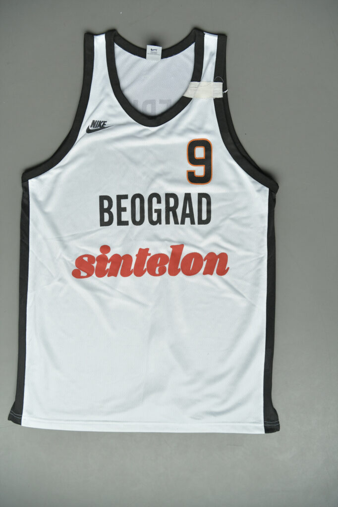 mića berić dresovi aukcija