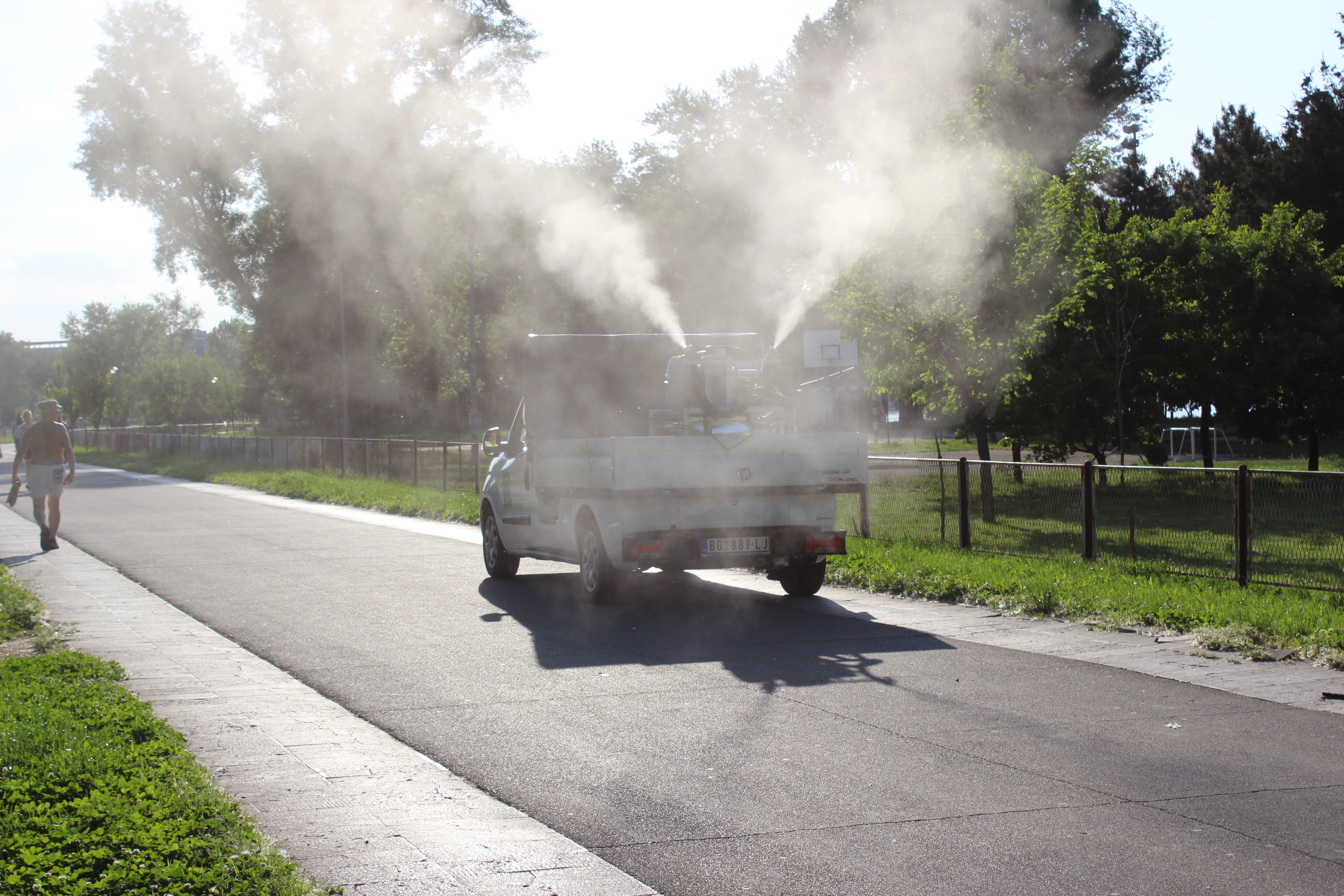 zaprašivanje  komaraca