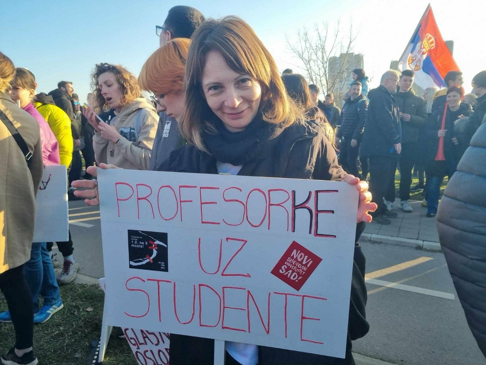 Profesorka Miljana Milinkov, povređena ispred DIF-a u Novom Sadu