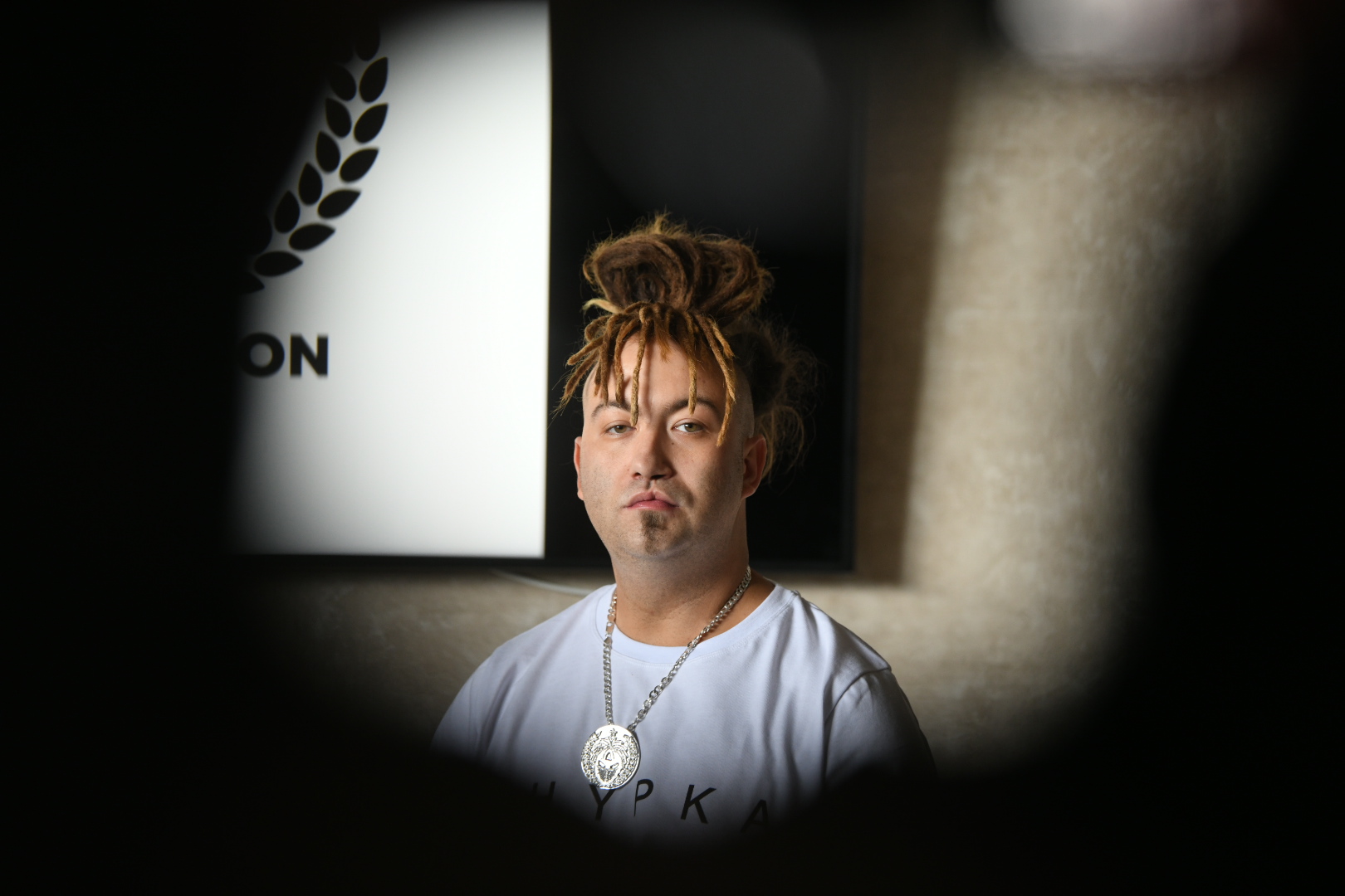 Beograd 19.04.2022 Stefan Đurić Rasta, Stefan Djurić Rasta, pevač, reper, intervju Foto: Vesna Lalić/Nova.rs